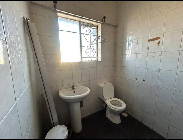4 BEDROOM HOUSE FOR SALE IN SPRINGS CENTRAL